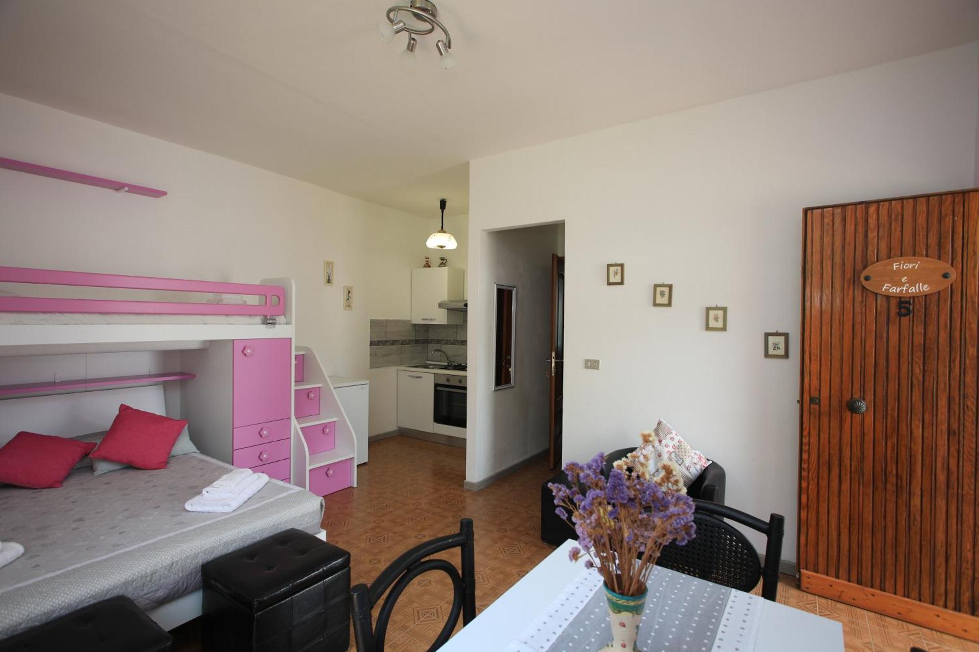 Green Riviera Case Vacanza Borzonasca الغرفة الصورة